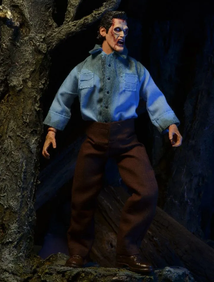 NECA Evil Dead 2 - Deadite Ash Retro Clothed Style Figur 7 NECA Evil Dead 2 - Deadite Ash Retro Clothed Style Figur – Bild 5