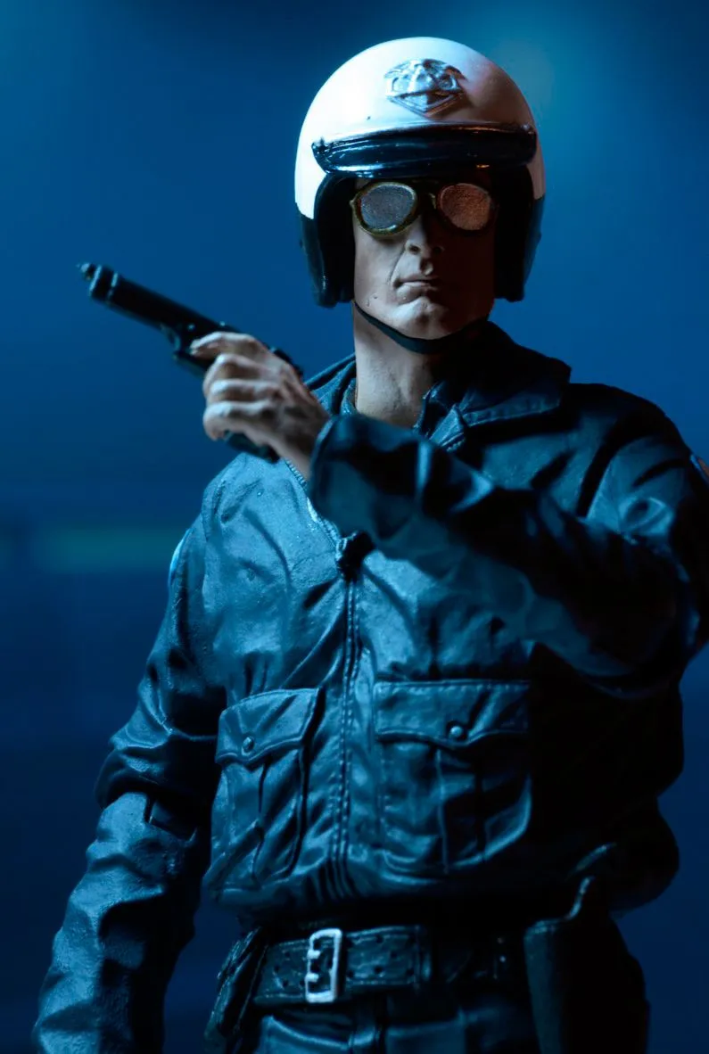 NECA Terminator 2 Judgment Day - Ultimate T-1000 Motorcycle Cop Figur 6 NECA Terminator 2 Judgment Day - Ultimate T-1000 Motorcycle Cop Figur – Bild 4