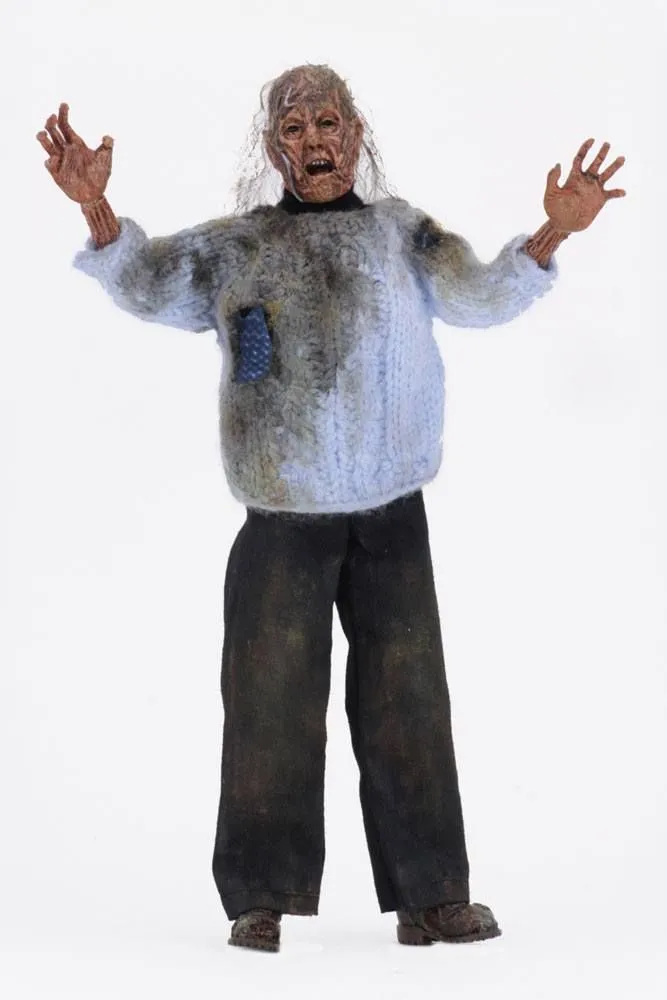 NECA Friday The 13th - Corpse Pamela (Lady Of The Lake) Clothed Actionfigur 3 NECA Friday The 13th - Corpse Pamela (Lady Of The Lake) Clothed Actionfigur