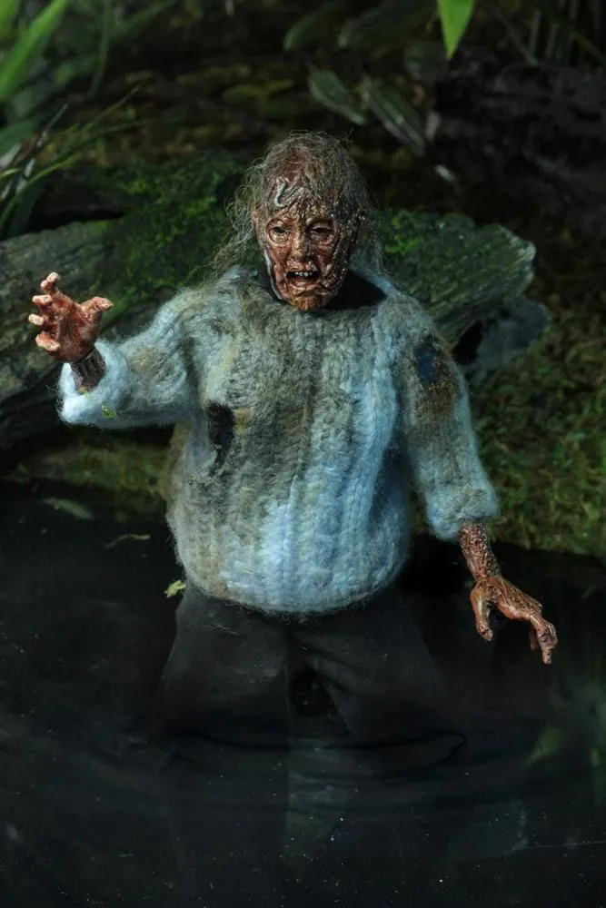 NECA Friday The 13th - Corpse Pamela (Lady Of The Lake) Clothed Actionfigur 4 NECA Friday The 13th - Corpse Pamela (Lady Of The Lake) Clothed Actionfigur – Bild 2