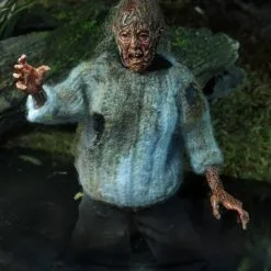 NECA Friday The 13th - Corpse Pamela (Lady Of The Lake) Clothed Actionfigur 12 NECA Friday The 13th - Corpse Pamela (Lady Of The Lake) Clothed Actionfigur -Film Figuren Verkäufe 39724 3