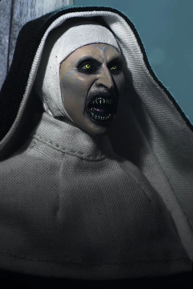NECA The Conjuring Universe - The Nun - 20cm Figur Nonne 7 NECA The Conjuring Universe - The Nun - 20cm Figur Nonne – Bild 5