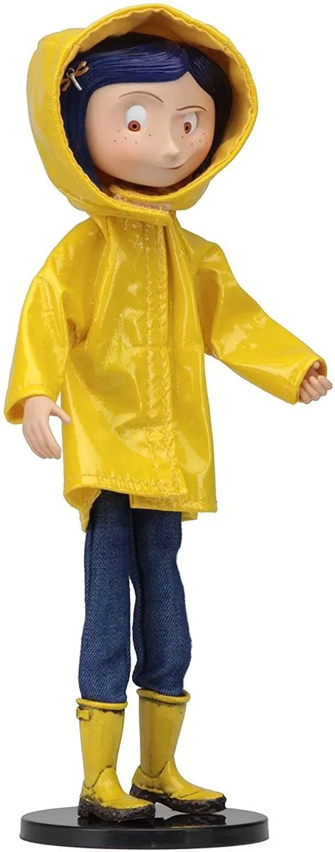NECA Coraline In Rain Coat Puppe - Bendy Fashion Doll 4 NECA Coraline In Rain Coat Puppe - Bendy Fashion Doll – Bild 2