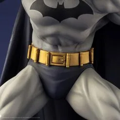 Kotobukiya DC Comics - Batman Hush - ARTFX+ Statue -Film Figuren Verkäufe 81b08bbc8b8d9cbad6c8d9d85c4353025fab98627d0ec8d141059df5d4fd7777