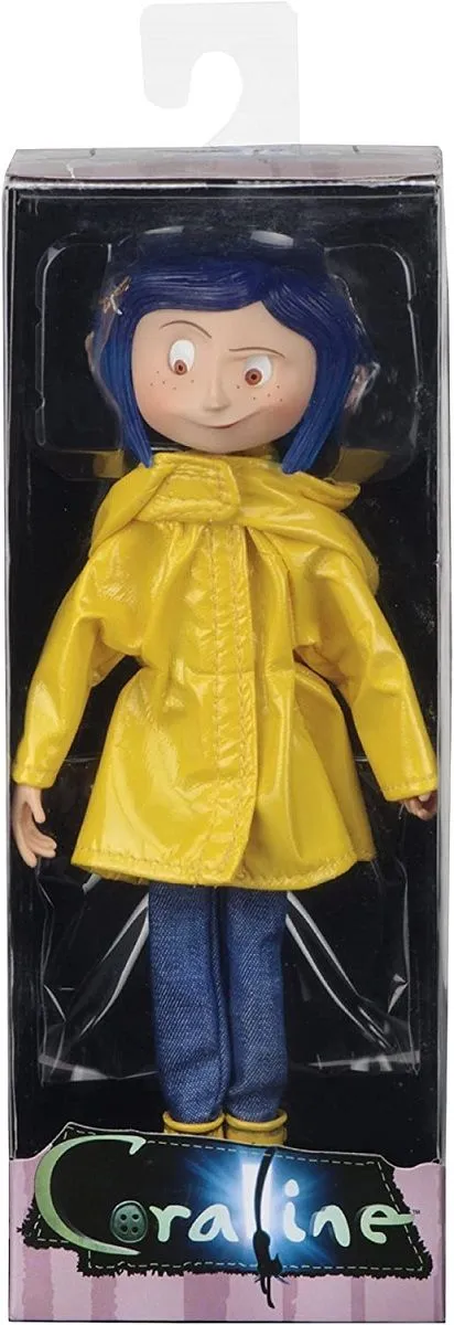 NECA Coraline In Rain Coat Puppe - Bendy Fashion Doll 6 NECA Coraline In Rain Coat Puppe - Bendy Fashion Doll – Bild 4