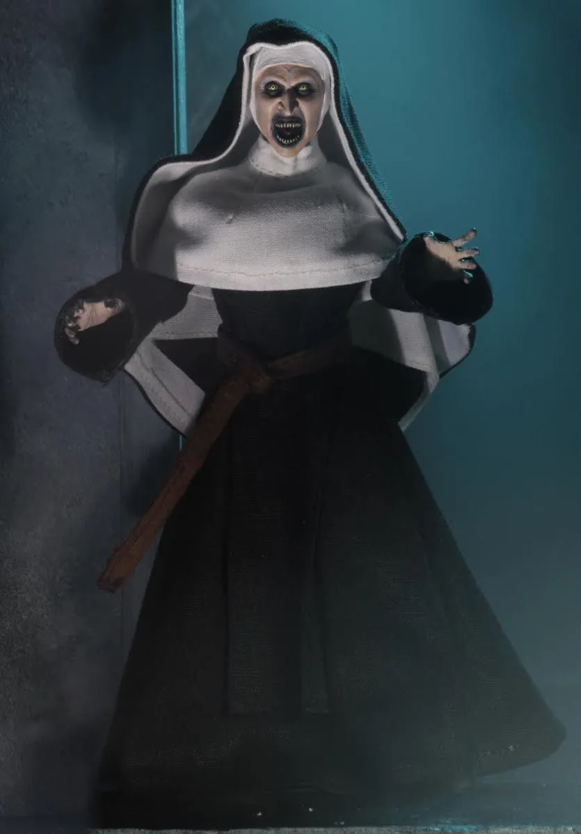 NECA The Conjuring Universe - The Nun - 20cm Figur Nonne 6 NECA The Conjuring Universe - The Nun - 20cm Figur Nonne – Bild 4