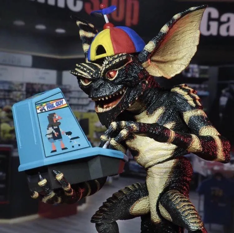 NECA Gremlins - Ultimate Gamer Gremlin Actionfigur 7 NECA Gremlins - Ultimate Gamer Gremlin Actionfigur – Bild 5