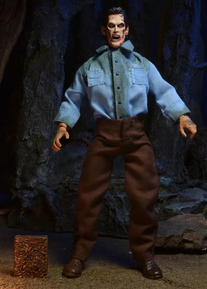 NECA Evil Dead 2 - Deadite Ash Retro Clothed Style Figur 9 NECA Evil Dead 2 - Deadite Ash Retro Clothed Style Figur – Bild 7