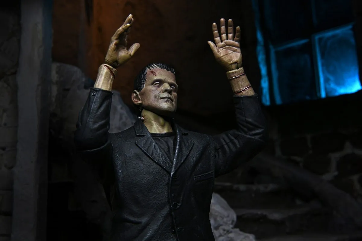 NECA Universal Monster Figur- Ultimate Frankensteins Monster (Color) 7 NECA Universal Monster Figur- Ultimate Frankensteins Monster (Color) – Bild 5