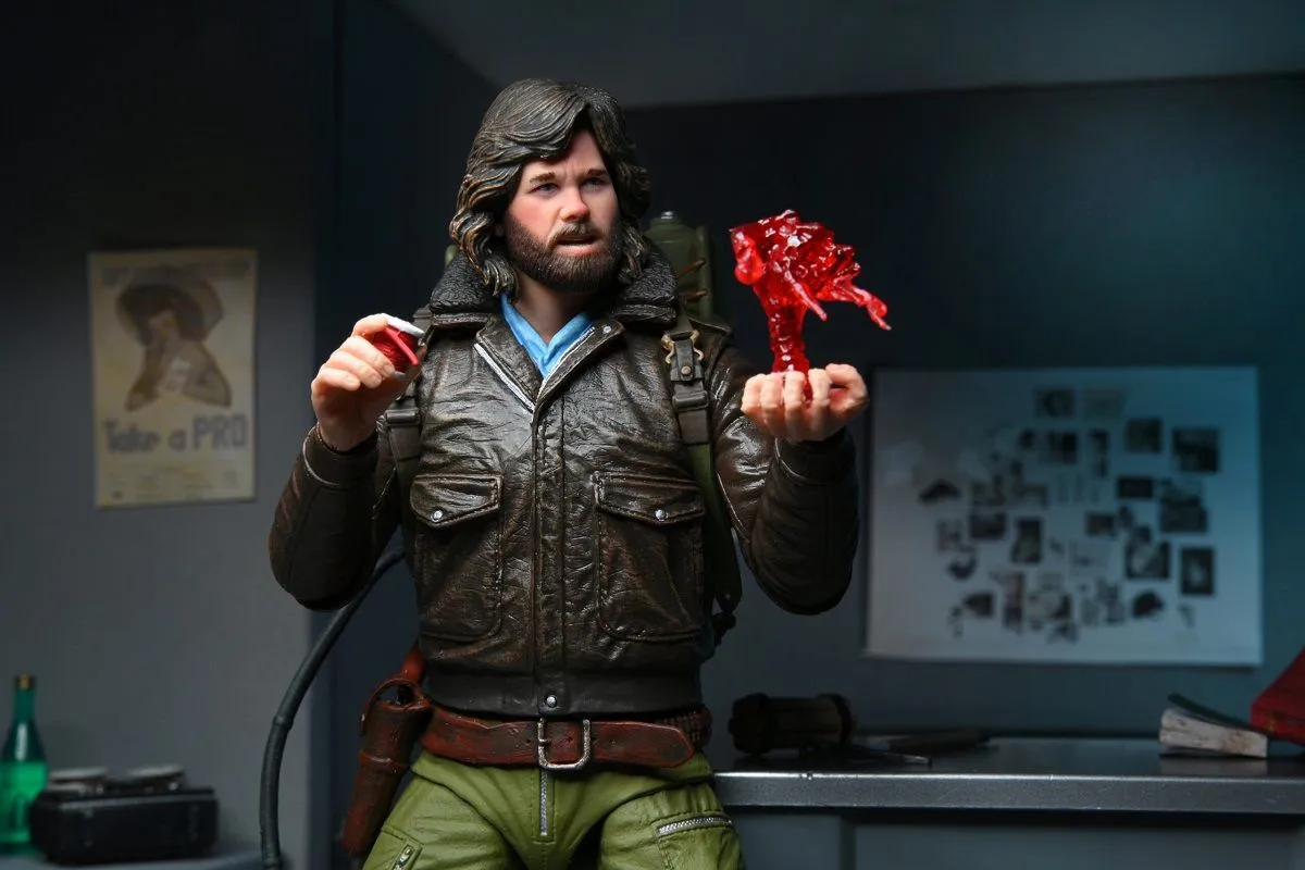 NECA The Thing - Ultimate MacReady V2 (Station Survival) - Limited Edition Figur 17 NECA The Thing - Ultimate MacReady V2 (Station Survival) - Limited Edition Figur – Bild 15