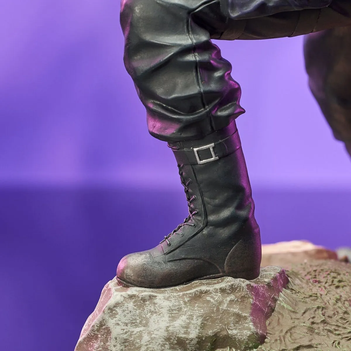 Diamond Select Marvel Gallery - Hawkeye Mit Lucky Dem Pizza-Dog - Statue 13 Diamond Select Marvel Gallery - Hawkeye Mit Lucky Dem Pizza-Dog - Statue – Bild 11