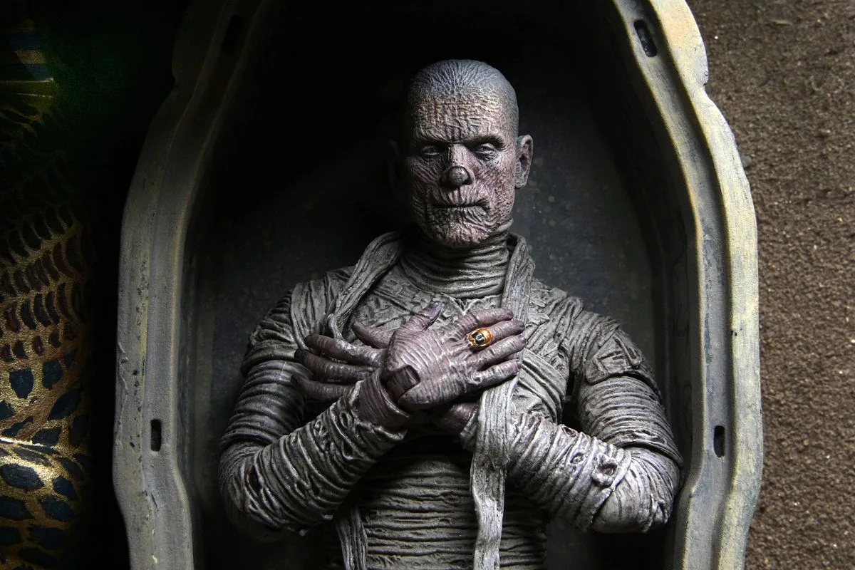 NECA Universal Monsters Figur- Ultimate Mummy (Color) 8 NECA Universal Monsters Figur- Ultimate Mummy (Color) – Bild 6