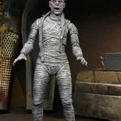 NECA Universal Monsters Figur- Ultimate Mummy (Color) 31 NECA Universal Monsters Figur- Ultimate Mummy (Color) -Film Figuren Verkäufe mummy2 scaled 1