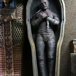 NECA Universal Monsters Figur- Ultimate Mummy (Color) 27 NECA Universal Monsters Figur- Ultimate Mummy (Color) -Film Figuren Verkäufe mummy6 scaled 1