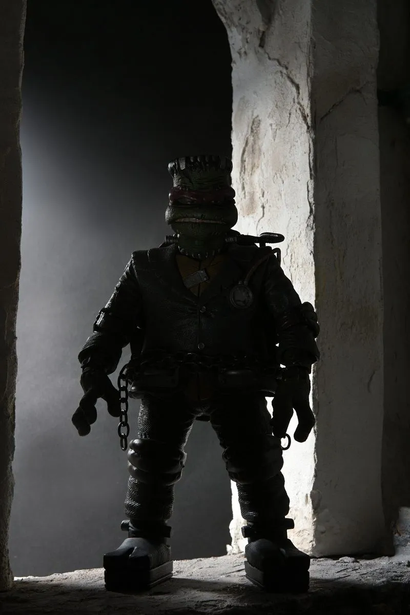 NECA Universal Monsters X TMNT - Ultimate Raphael Als Frankensteins Monster Figur 4 NECA Universal Monsters X TMNT - Ultimate Raphael Als Frankensteins Monster Figur – Bild 2